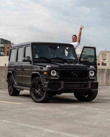 Black G Wagon | Exotic Car Rental in Washinton DC, Maryland, Virginia